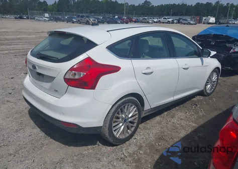2012 Ford Focus Sel z USA, uszkodzony, nr VIN 1FAHP3M21CL270519